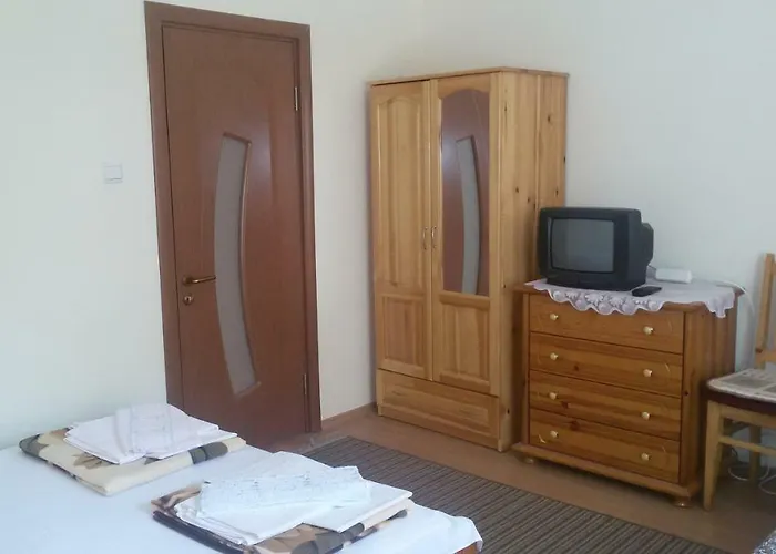 Къща За Почивка Смокиня 招待所