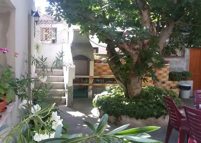 Къща За Почивка Смокиня 3*